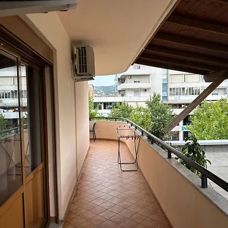 Center דירה